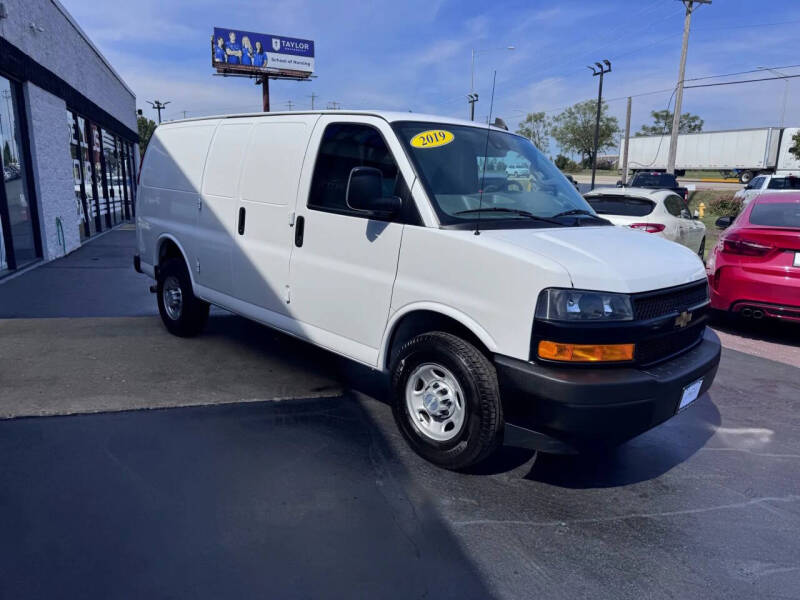 2019 Chevrolet Express 2500