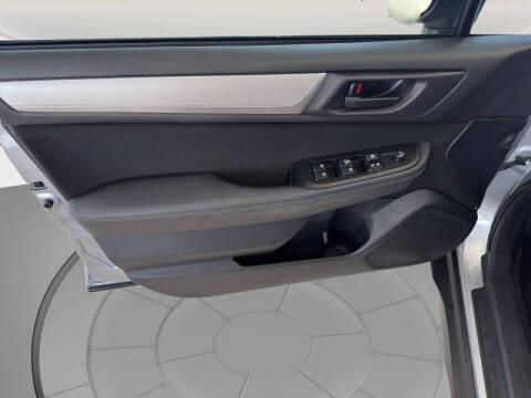 2019 Subaru Outback 2.5i