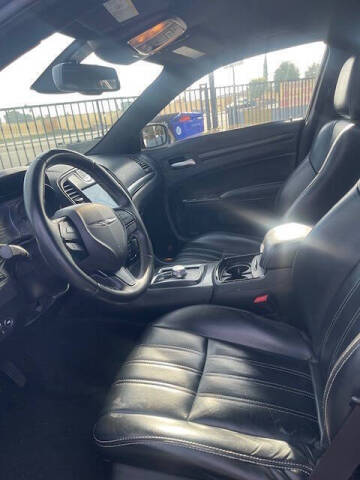 2016 Chrysler 300 S Alloy Edition