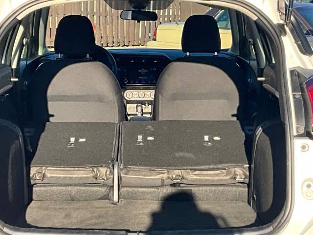 2024 Nissan Kicks SV