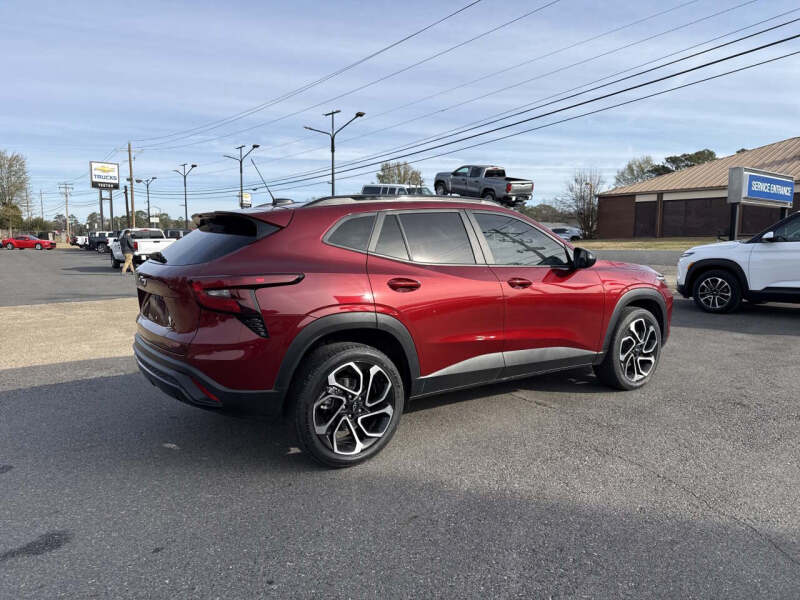 2024 Chevrolet Trax RS