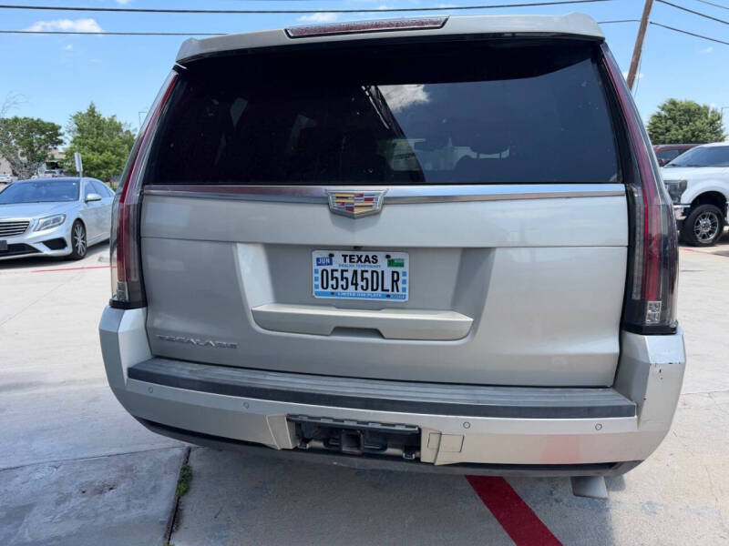 2016 Cadillac Escalade Premium Collection