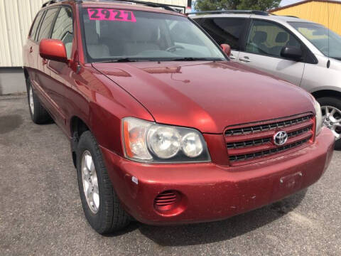 2001 Toyota Highlander for sale at BELOW BOOK AUTO SALES in Idaho Falls ID