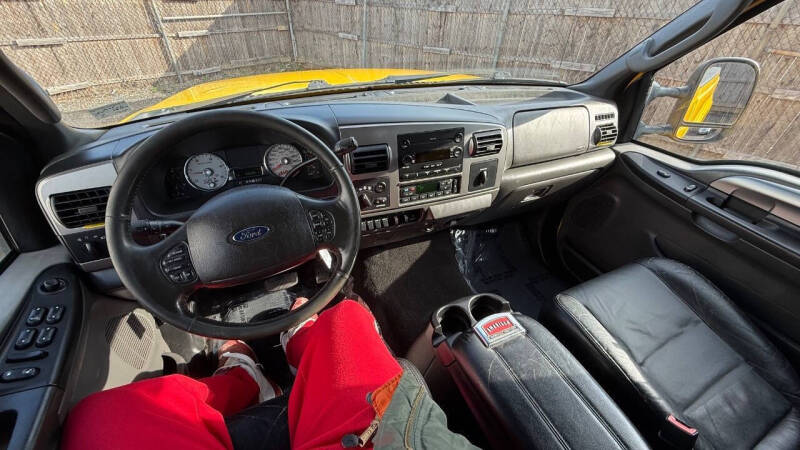 2006 Ford F-350 Super Duty Lariat