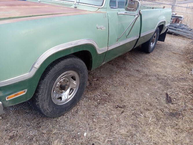 1973 Dodge D200 Pickup