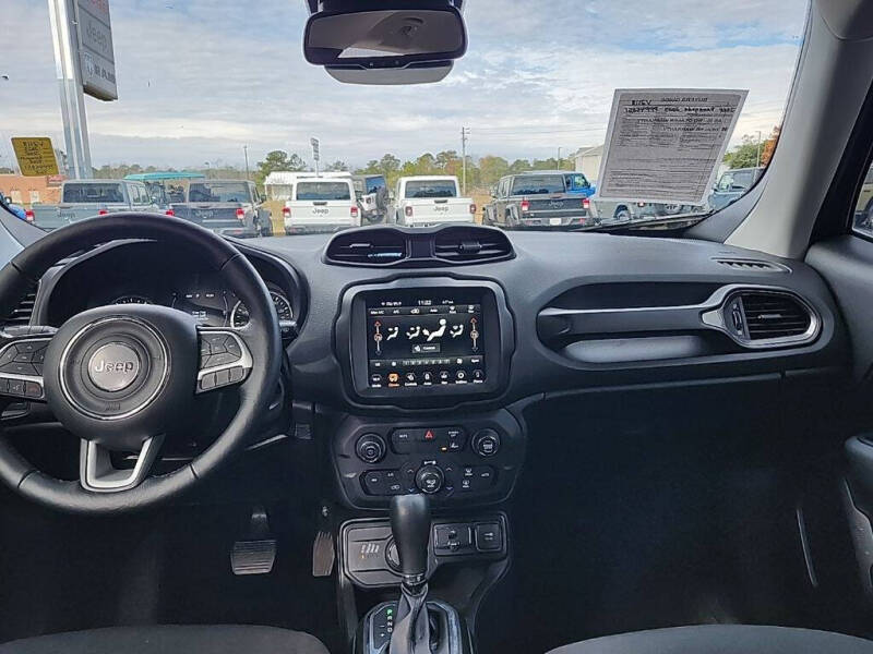 2023 Jeep Renegade Latitude