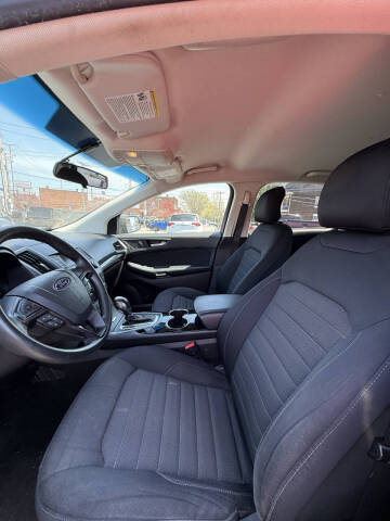 2015 Ford Edge SE