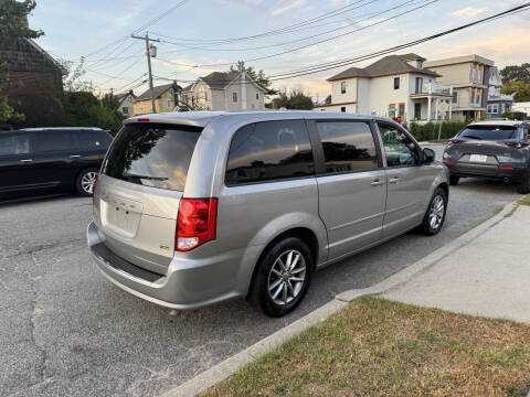 2017 Dodge Grand Caravan SE Plus