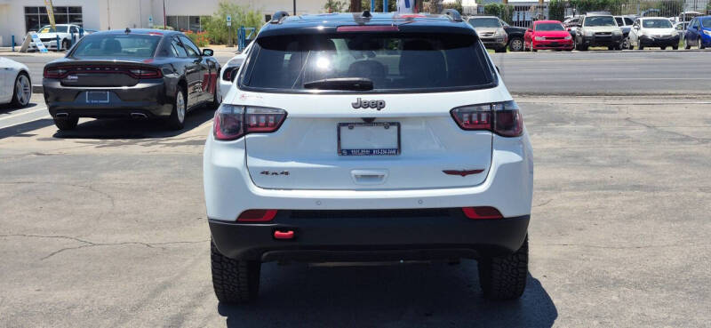 2024 Jeep Compass Trailhawk