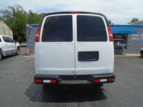 2014 Chevrolet Express LS 3500