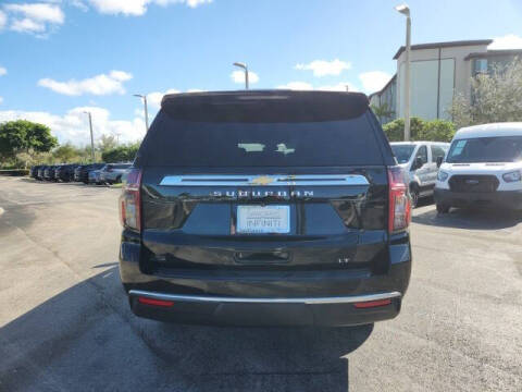 2024 Chevrolet Suburban LT