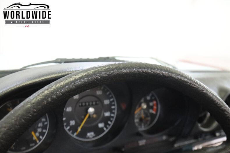 1975 Mercedes-Benz 450-Class