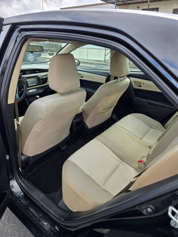 2016 Toyota Corolla LE