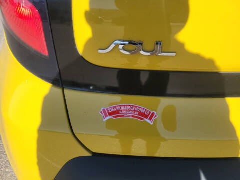 2015 Kia Soul +