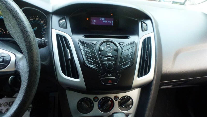 2012 Ford Focus SE