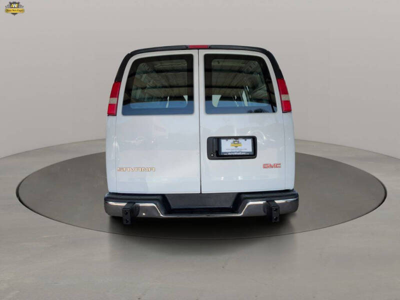 2015 GMC Savana 2500
