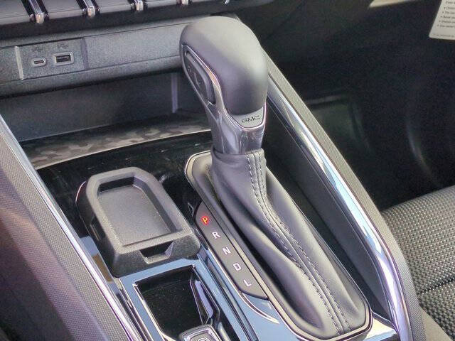 2025 GMC Canyon Elevation