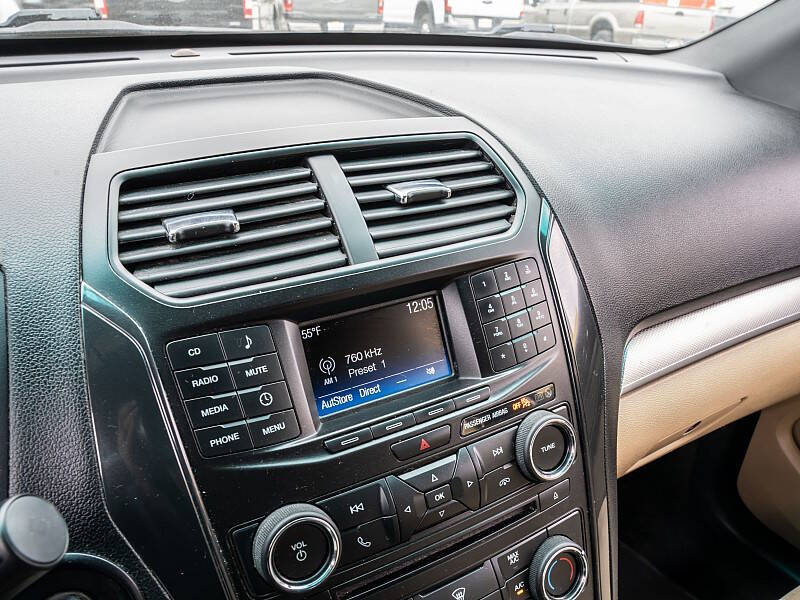 2016 Ford Explorer