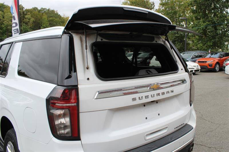 2023 Chevrolet Suburban Premier