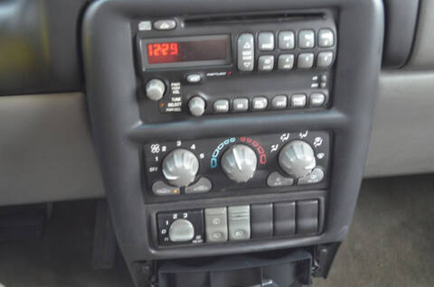 2003 Pontiac Montana