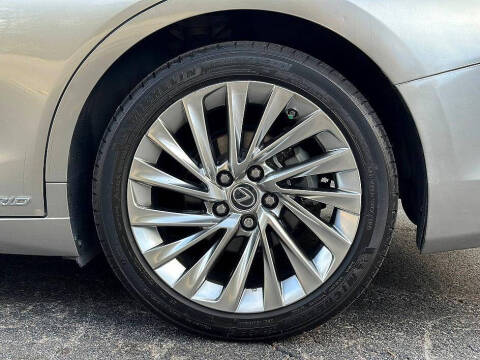 2021 Lexus ES 300h Ultra Luxury