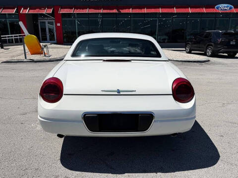 2002 Ford Thunderbird Deluxe