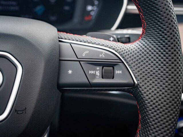 2025 Audi Q3 quattro S line Prem Plus 45 TFSI