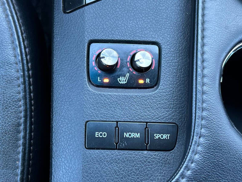 2016 Toyota Avalon XLE Premium