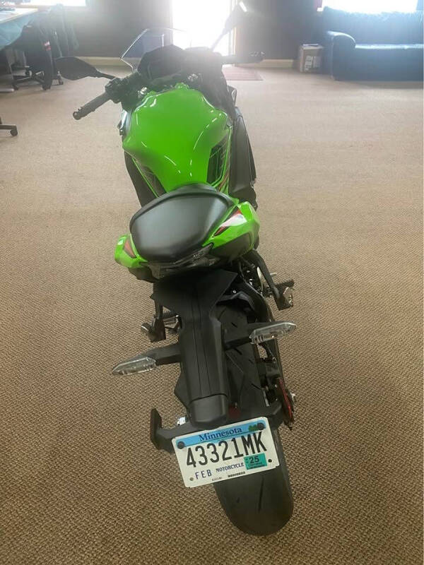 2024 Kawasaki Ninja 650 ABS KRT Edition