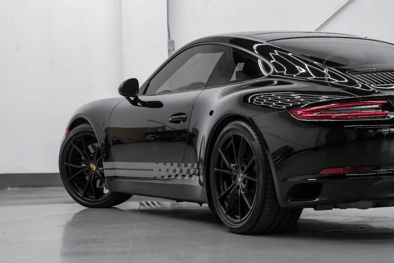 2017 Porsche 911 Carrera S