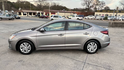 2020 Hyundai Elantra SE