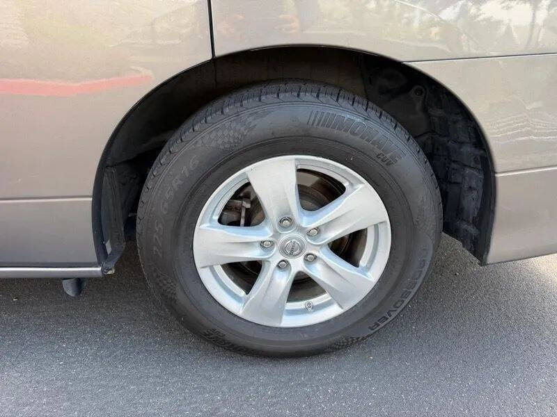 2015 Nissan Quest