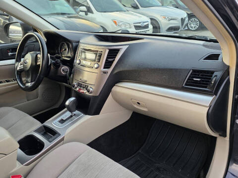 2013 Subaru Outback 2.5i Premium