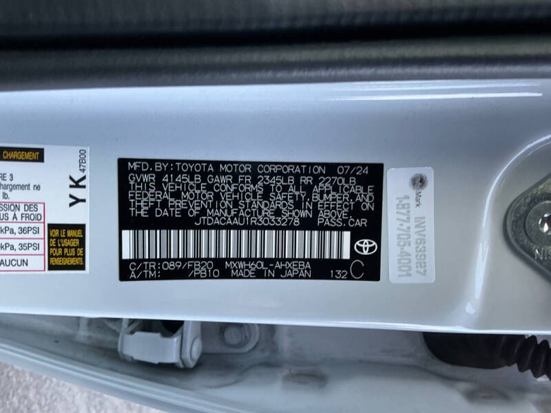 2024 Toyota Prius LE