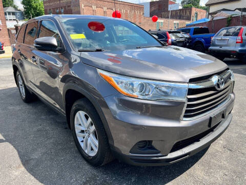 2016 Toyota Highlander LE Plus