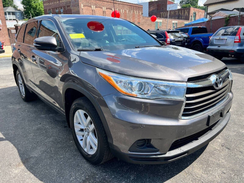 2016 Toyota Highlander LE Plus