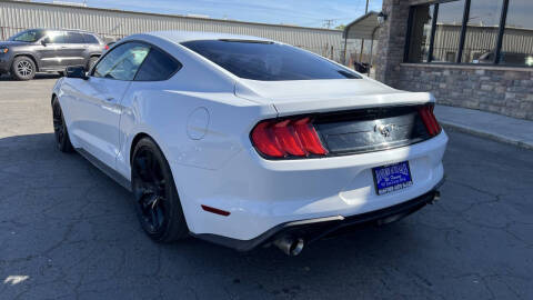 2018 Ford Mustang EcoBoost