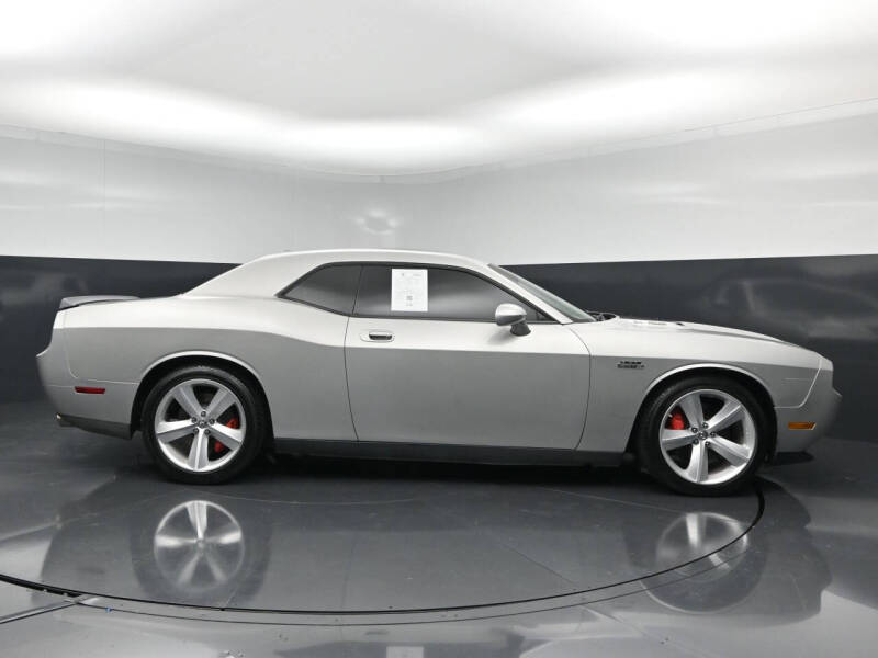2009 Dodge Challenger SRT8
