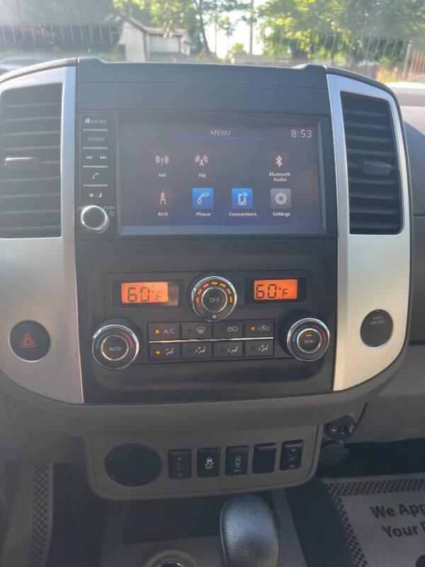 2021 Nissan Frontier SV