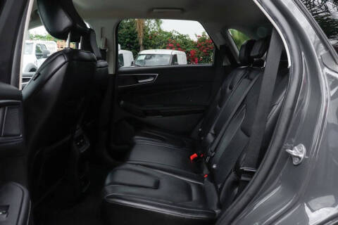 2021 Ford Edge Titanium