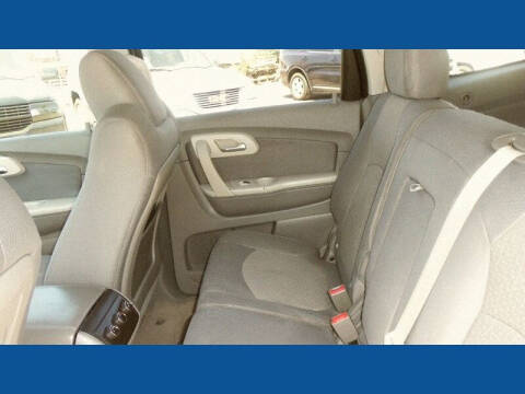 2011 Chevrolet Traverse LS