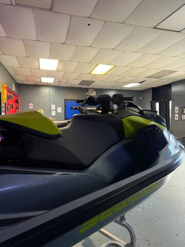 2024 Sea-Doo RXP-X 325 Tech Pkg