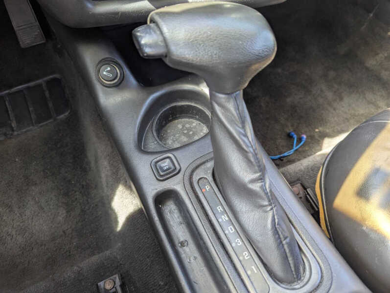 2002 Chevrolet Monte Carlo LS