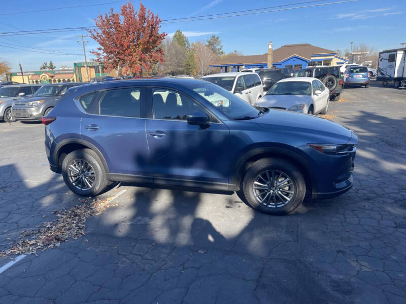 2017 Mazda CX-5 Sport