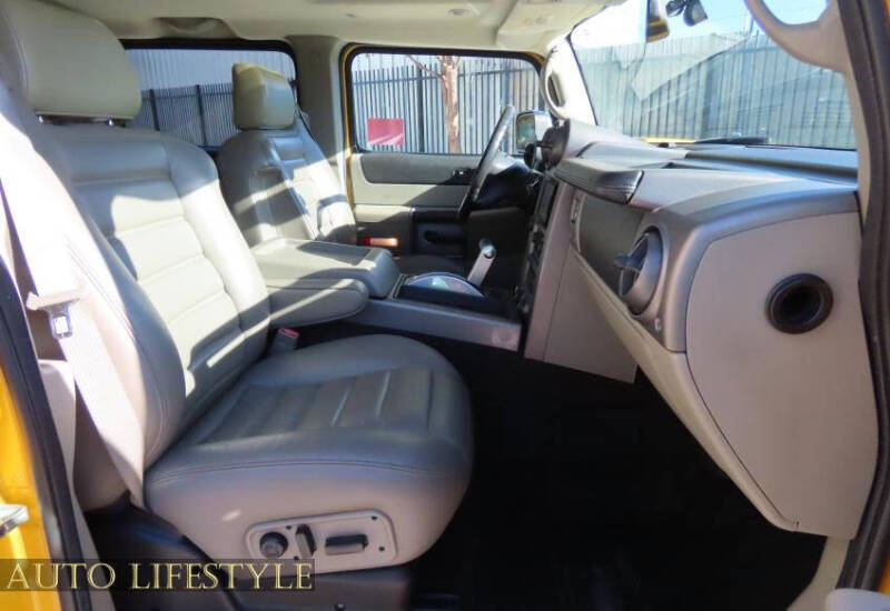 2004 HUMMER H2