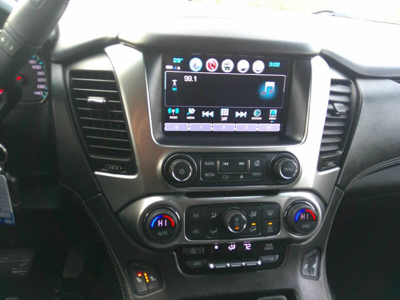 2018 Chevrolet Suburban LT