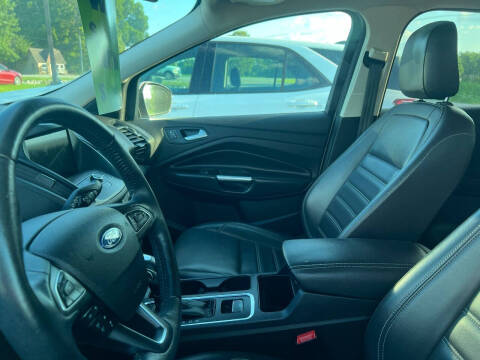 2019 Ford Escape SEL