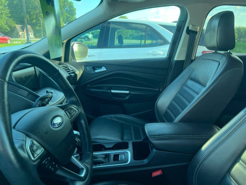2019 Ford Escape SEL