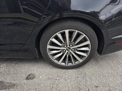 2018 Lincoln MKZ Select