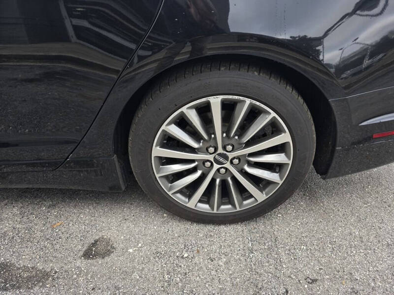 2018 Lincoln MKZ Select